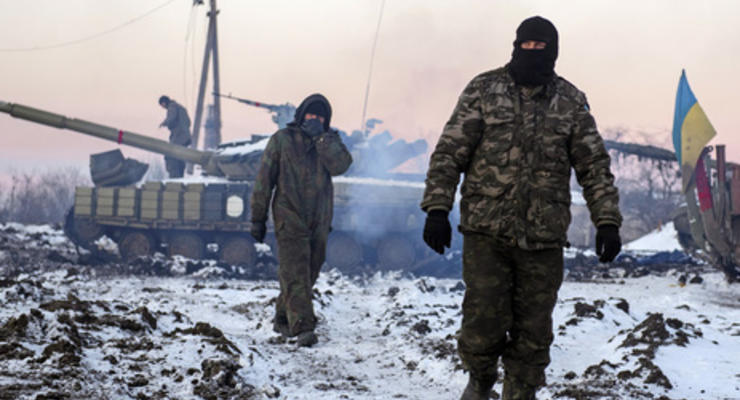 Пресс-центр АТО: Боевики за ночь 20 раз обстреливали позиции украинских военных