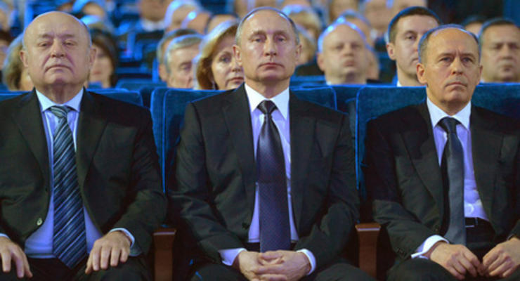 Путин заявил, что позиция США по Украине является попыткой помешать воссозданию СССР