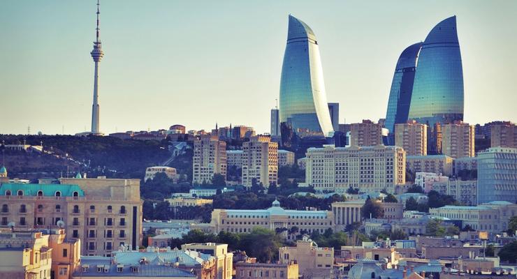 В Баку после девальвации азербайджанского маната закрылись магазины электроники