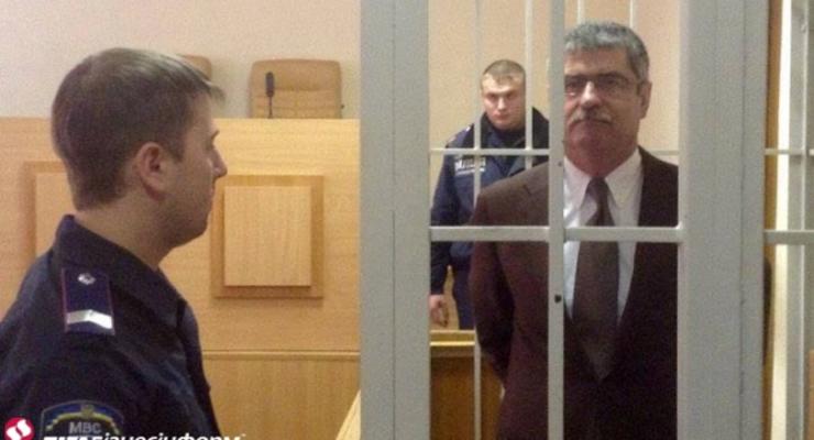 Адвокаты экс-начальника СБУ Киевщины потребовали отвода судьи