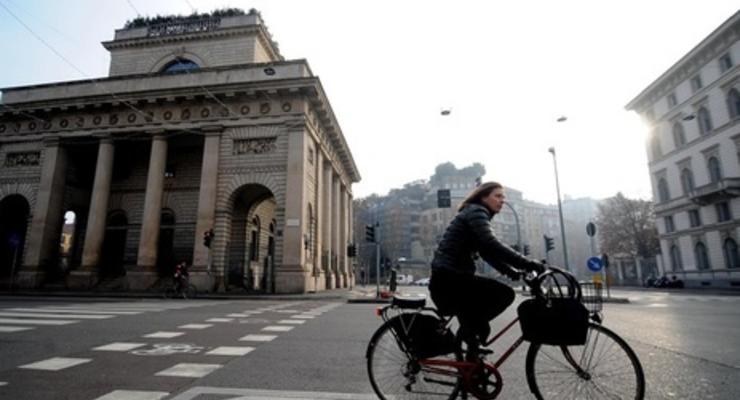 В Милане и Риме ограничат передвижение автомобилей из-за смога