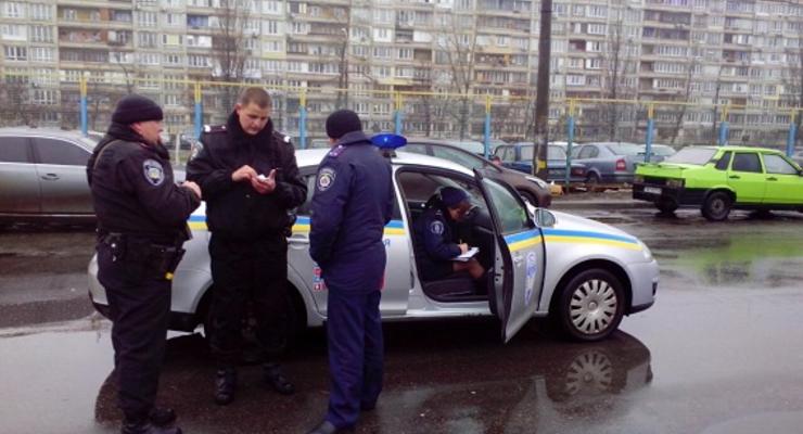В Киеве на Оболони стреляли, ранены два человека