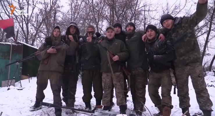 "Дай нам, Боже, все, що гоже": бойцы АТО поздравили украинцев с Новым годом