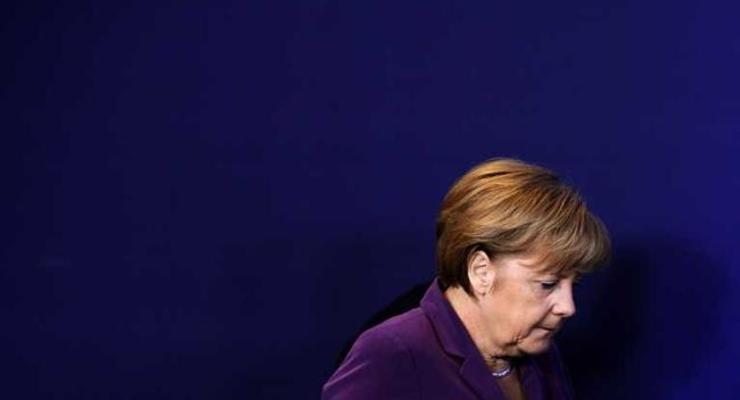 Меркель отменила поездку в Давос из-за кризиса с мигрантами