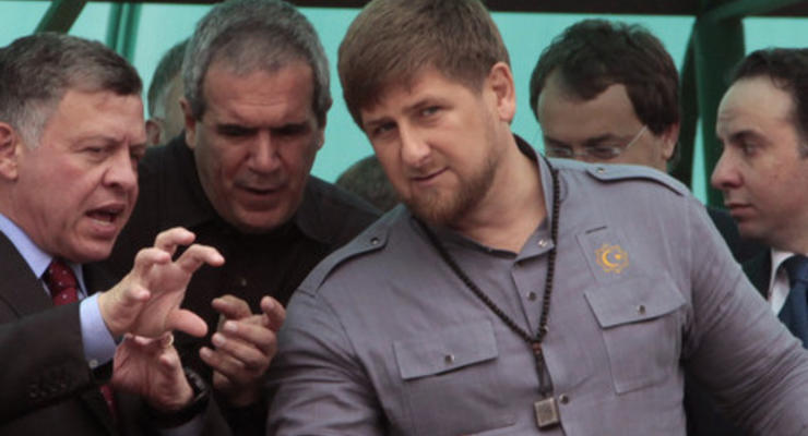 Кадыров: К представителям "внесистемной оппозиции" надо относиться, как к врагам народа и предателям
