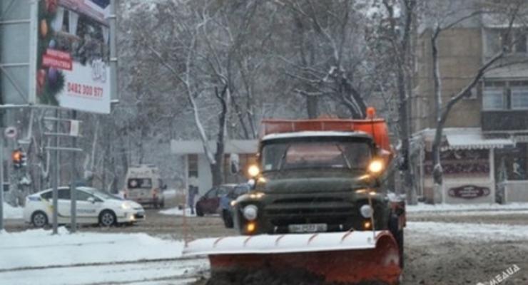 В Одесской области из-за непогоды ограничено движение транспорта