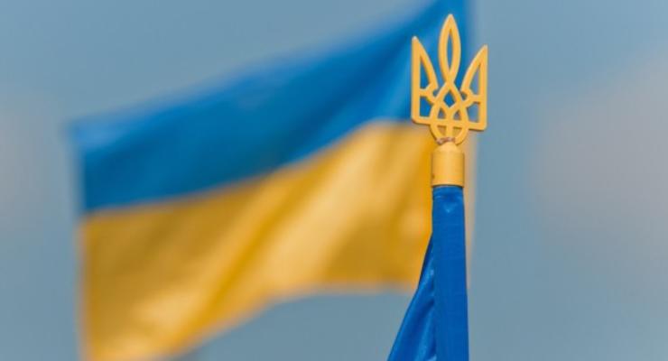 Новое дно рубля, "выдающиеся реформы" в Украине. Главное за день