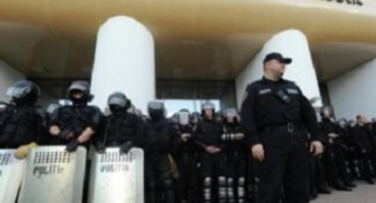 Прокуратура Молдовы возбудила уголовное дело по факту массовых беспорядков у парламента