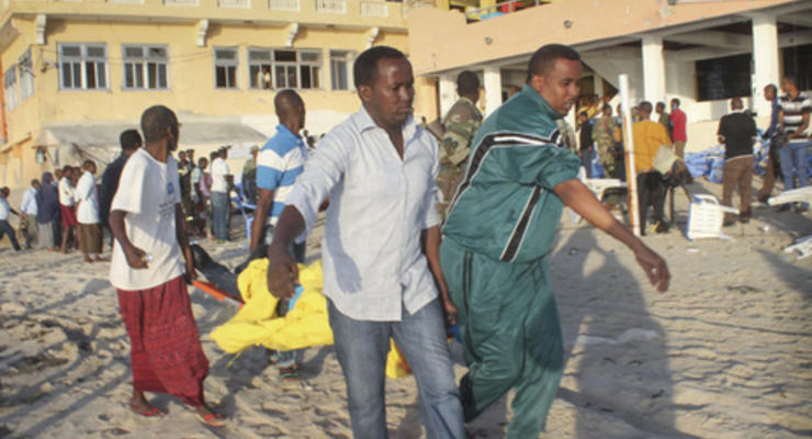 В Сомали террористы захватили рестораны: есть погибшие