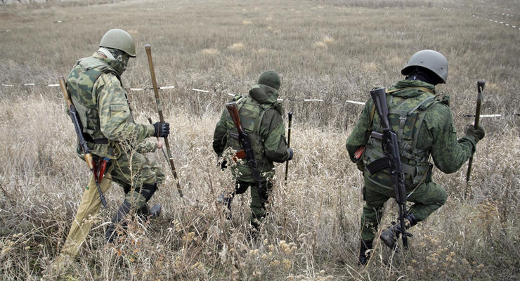 На Донбассе находятся около 8,5 тыс кадровых военных РФ - СБУ