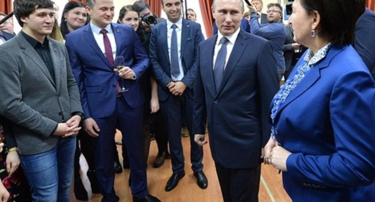 Путин: Россия не собирается вмешиваться в государственное устройство Сирии