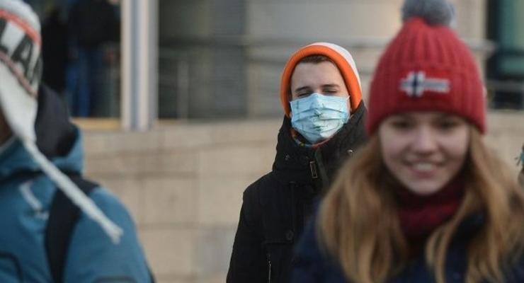 В Харькове ввели масочный режим в связи с гриппом