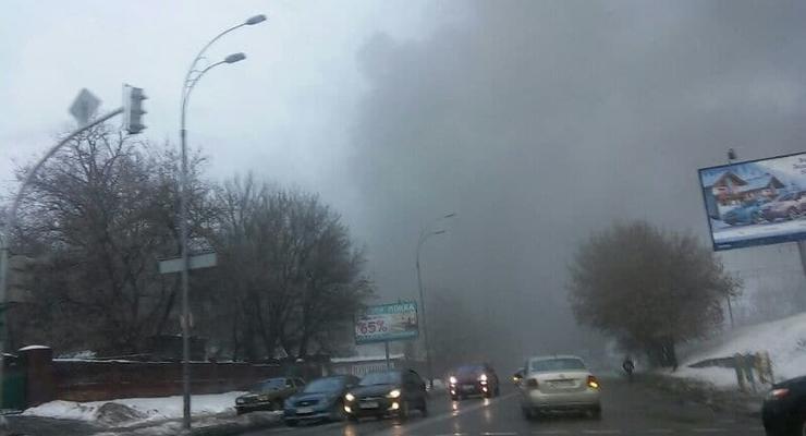 Пожар в Киеве: в Соломенском районе горел склад