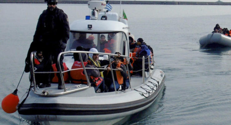 Жертвами крушения лодки у берегов Греции стали 24 мигранта