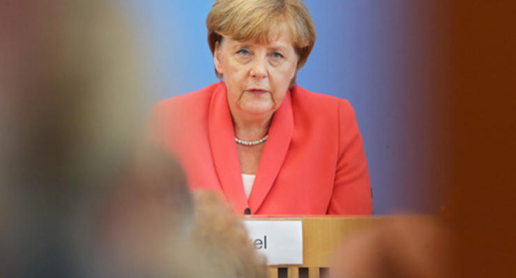 Отставку Меркель поддерживает почти 40% жителей Германии