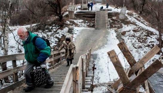 Боевики обстреляли пеший пункт пропуска в Станице