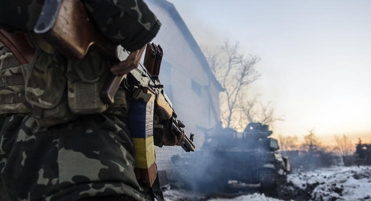 В Луганской области при обстреле боевиков ранен украинский военный