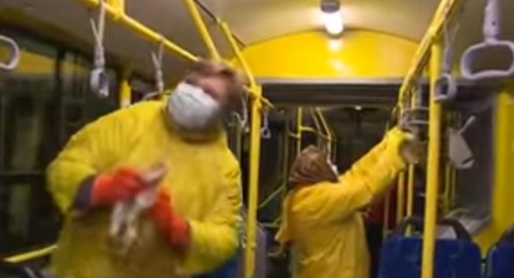 В Киеве троллейбусы дезинфицируют из-за эпидемии гриппа