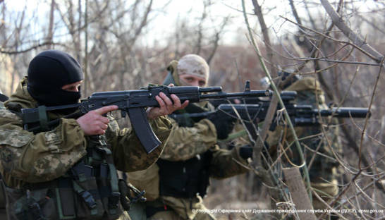 Под Мариуполем пограничники заставили отступить ДРГ боевиков