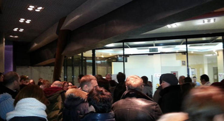 В Москве валютные заемщики подрались с охранниками банка Дельта-кредит – СМИ
