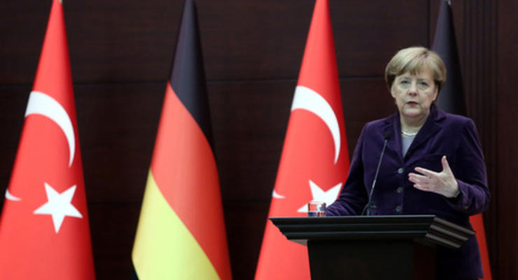 Меркель "в ужасе" от действий РФ в Сирии