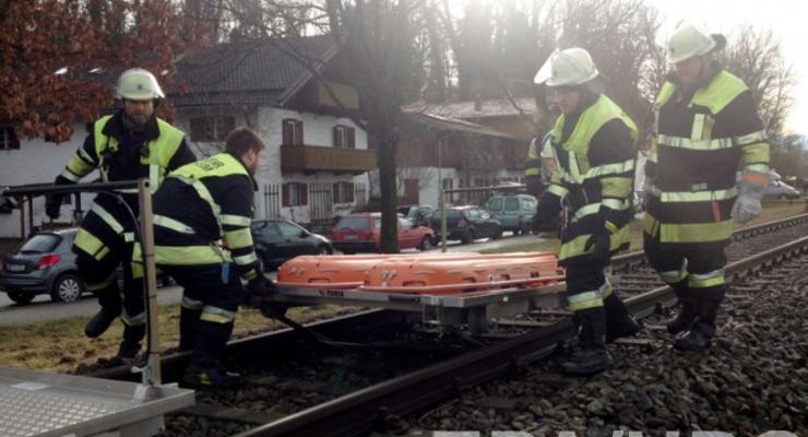 В сети появилось видео с места столкновения поездов в Германии