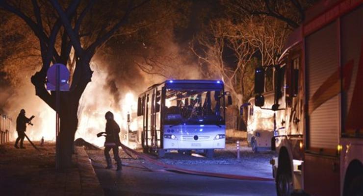 Взрыв в центре Анкары: фото и видео происшествия