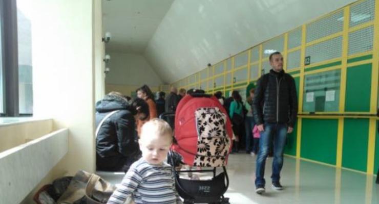 В Крыму детей советуют оформлять в детсады сразу после рождения