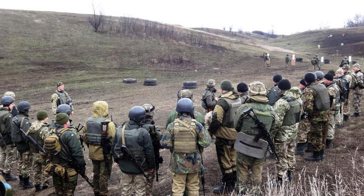 Карта АТО: В боях ранены двое украинских военных