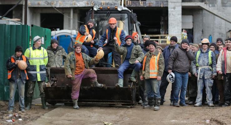 Киевские строители митинговали против титушек