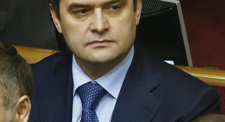 Экс-глава МВД Захарченко утверждает, что не давал команду стрелять по Майдану