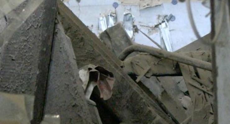 КГГА: Спасателям нужны сутки, чтобы разобрать завалы в рухнувшем доме на Хмельницкого