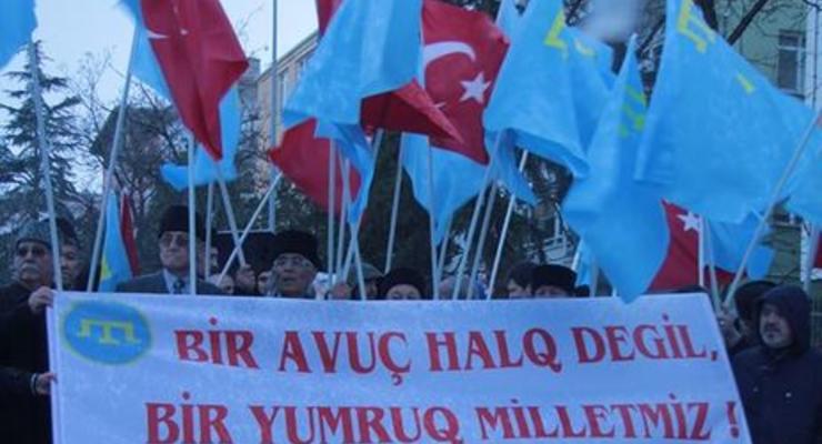 Джемилев: В Турции состоялись протестные митинги, приуроченные к годовщине начала оккупации Крыма