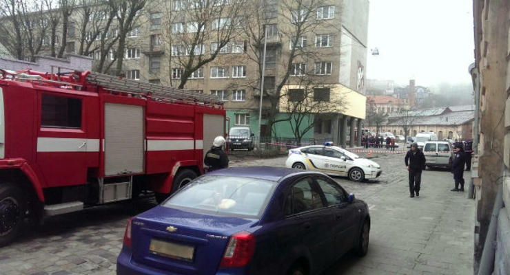 Во Львове обнаружили взрывчатку возле здания СБУ