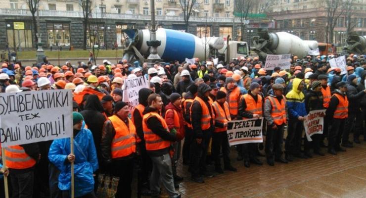 В Киеве строители и застройщики вышли на пикет под мэрию