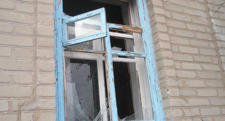 Боевики ДНР обстреляли дома мирных жителей в Авдеевке