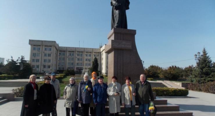 Сигналы из Крыма: как на полуострове почтили память Шевченко