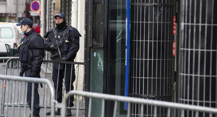 Во Франции за подготовку теракта задержаны девочки-подростки