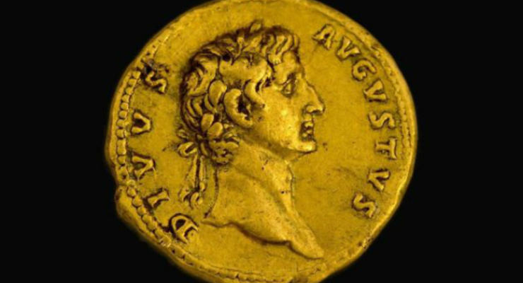 В Израиле нашли монету, отчеканенную около 2 тыс лет назад