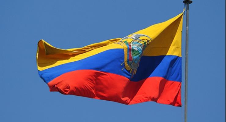В Эквадоре разбился военный самолет: погибли 22 человека
