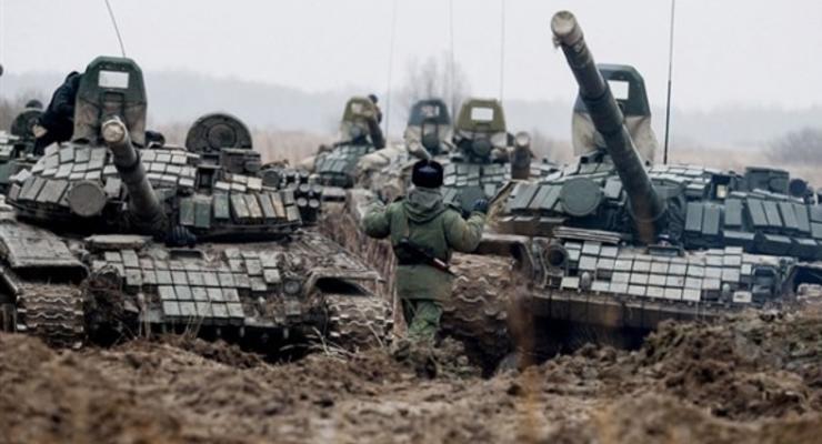 Боевики обстреляли Авдеевскую промзону из танка и минометов