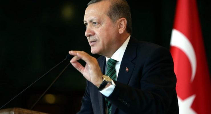 Эрдоган приравнял курдских бойцов к террористам ИГ