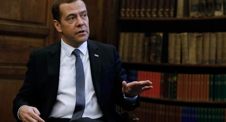 Медведев считает, что в Украине нет и не было государства