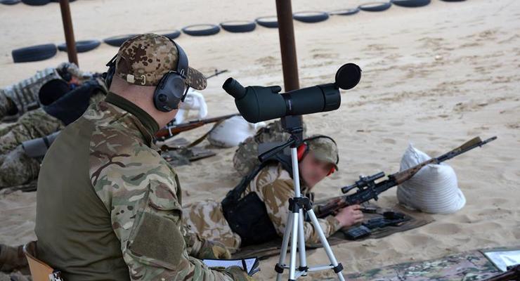 Стрельба на полигоне: Как проходят учения школы снайперов