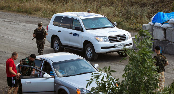 Наблюдатели ОБСЕ попали под обстрел в районе Зайцево