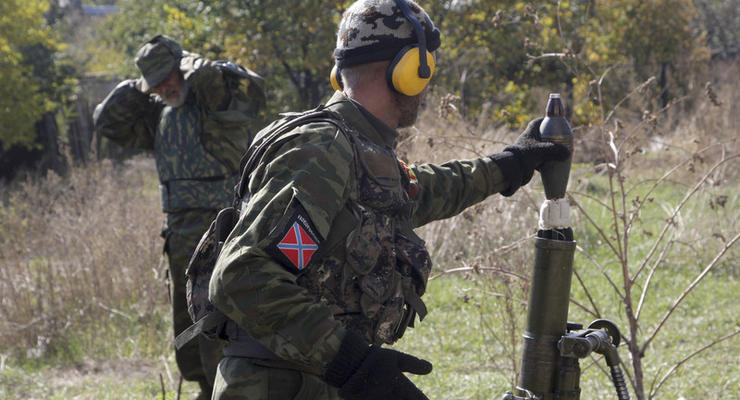 Пророссийские террористы обстреляли позиции ВСУ в Донбассе 28 раз