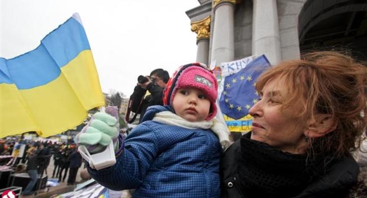 В Евросоюз хотят 55% украинцев - опрос