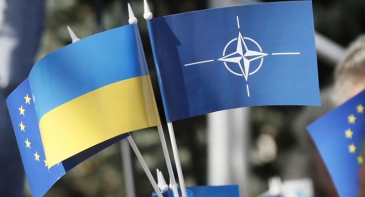 Вступление Украины в НАТО поддерживают 45% украинцев - опрос