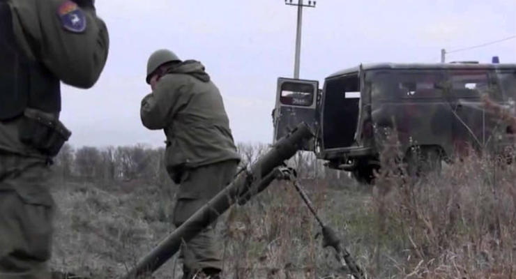 Террористы обстреляли позиции ВСУ из минометов и артиллерии