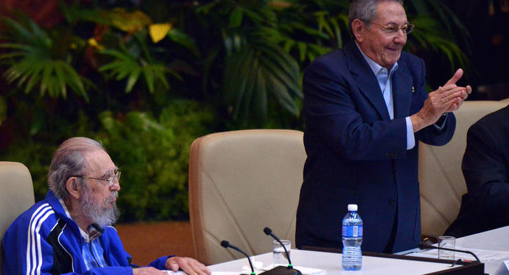 Рауль Кастро переизбран руководителем Кубы на пять лет
